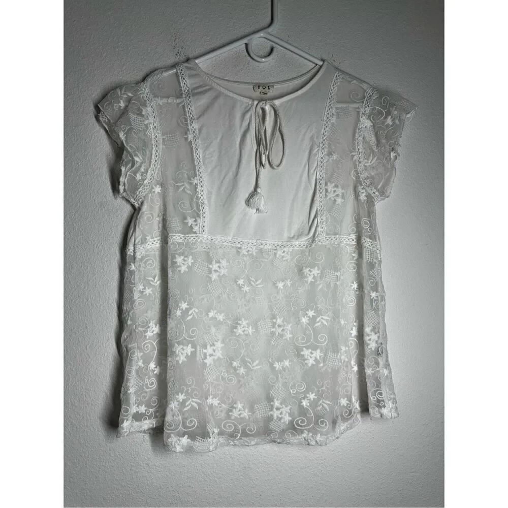 POL Women’s Lace Bohemian Top Floral Embroidered Layer Sleeve White Size S